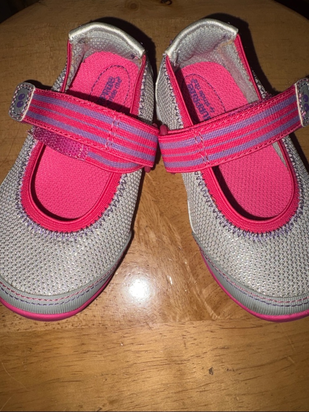 Little Girls Suprize by Stride Rite Pink and Silver Shoes Size 6